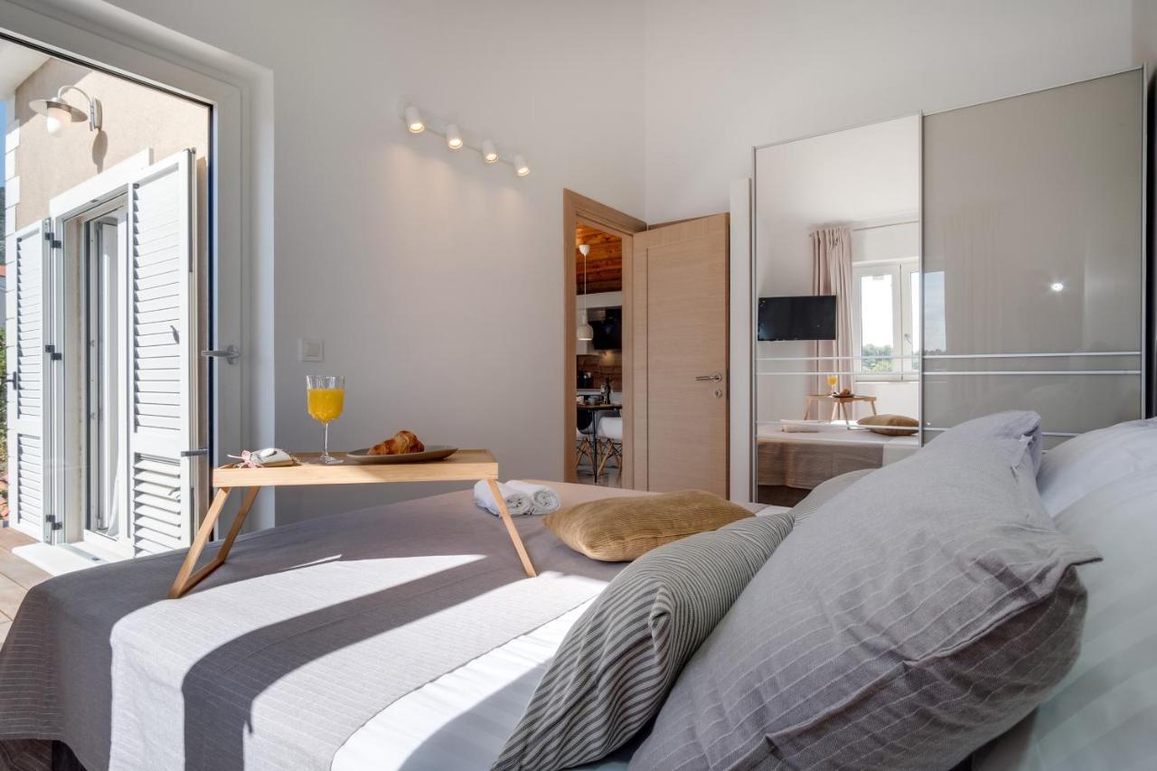 Lučica 360 sea view suite Nerezine Esterno foto