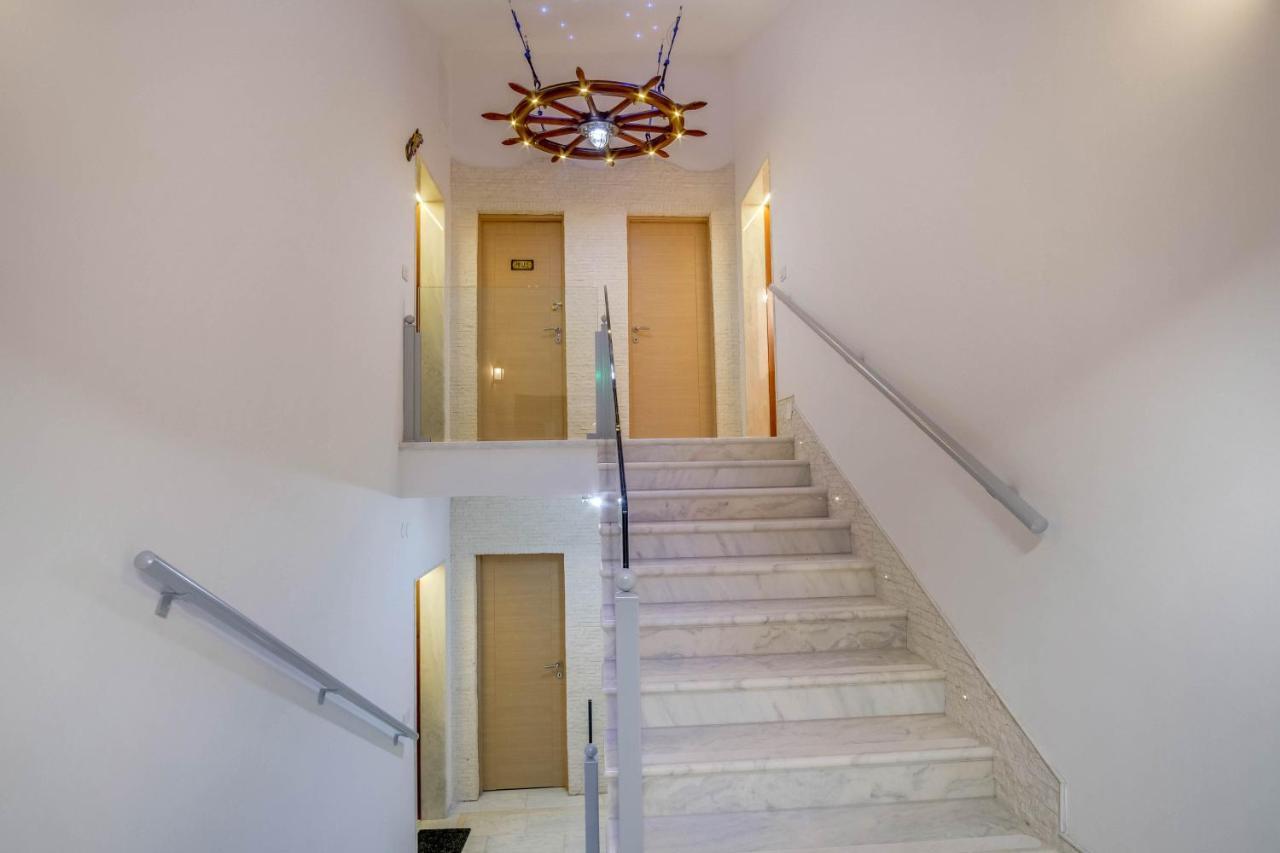 Lučica 360 sea view suite Nerezine Esterno foto